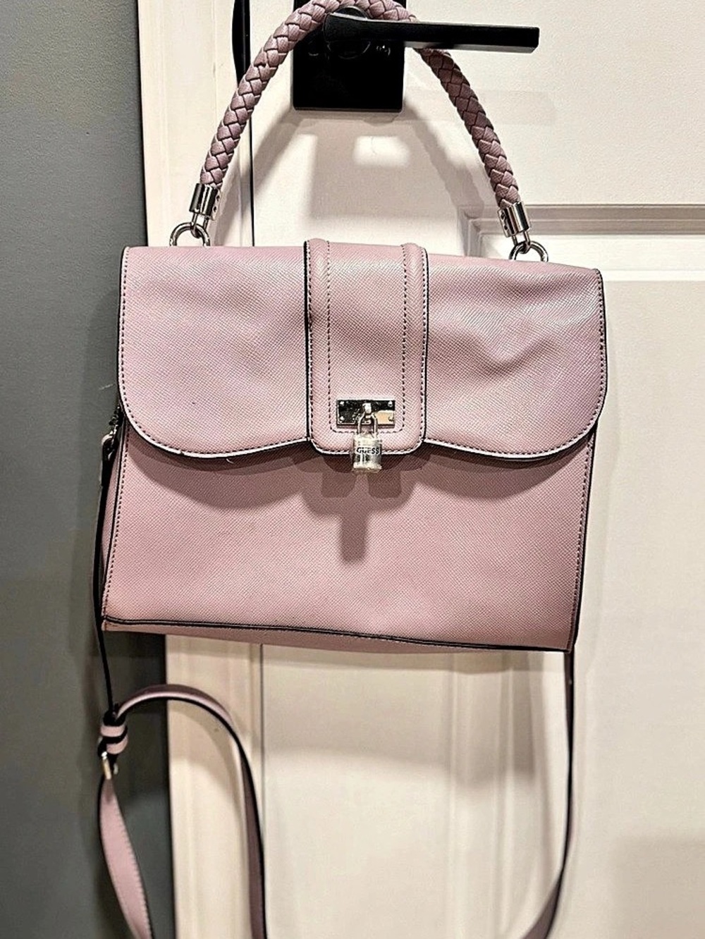 GUESS Lilac Shoulder Bag